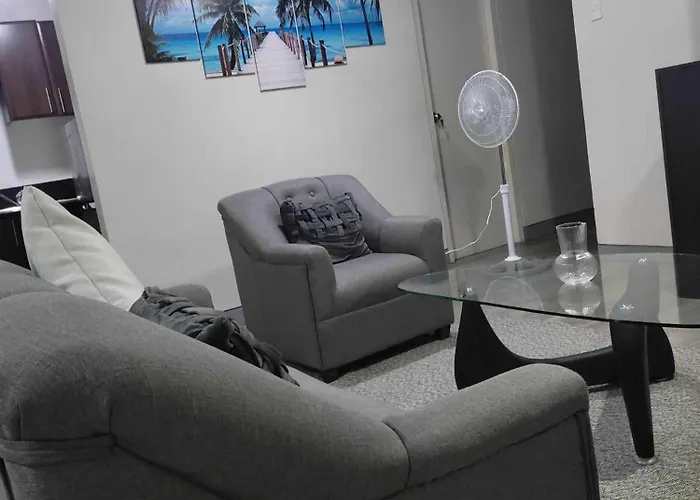 Aparthotel Ldn Pinecrest Two-room Manila