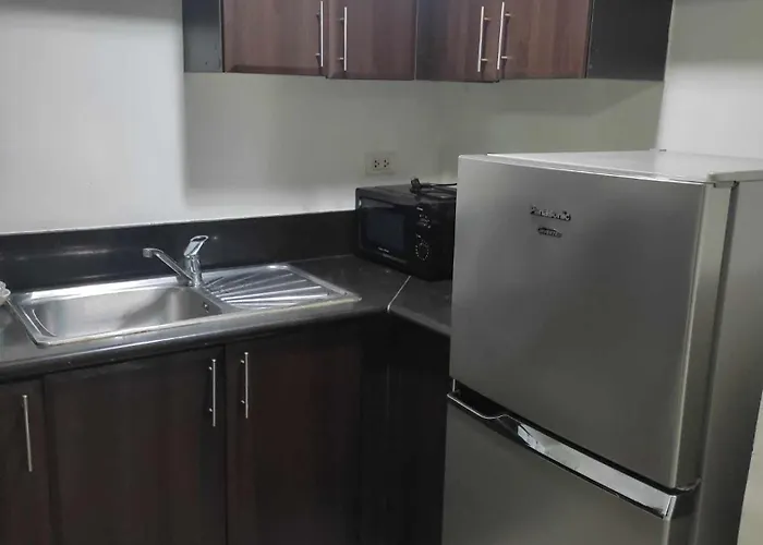 Aparthotel Ldn Pinecrest Two-room Manila